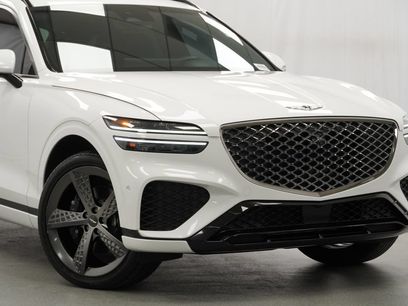 Used 2023 Genesis GV70 2.5T w/ Sport Prestige Package