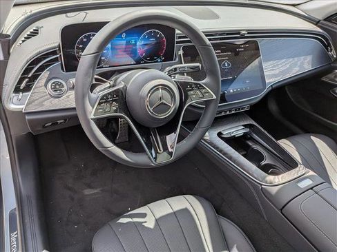 New 2026 Mercedes-Benz E 450 4MATIC All-Terrain Wagon image 3