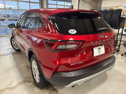 New 2025 Ford Escape Active w/ Tech Pack #1 image 4