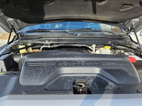 Used 2022 RAM 2500 Laramie image 31