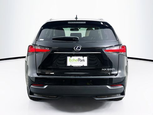 Used 2015 Lexus NX 300h AWD w/ Luxury Package image 7