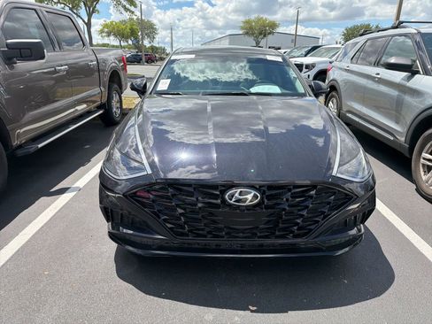 Used 2023 Hyundai Sonata Limited FWD image 10