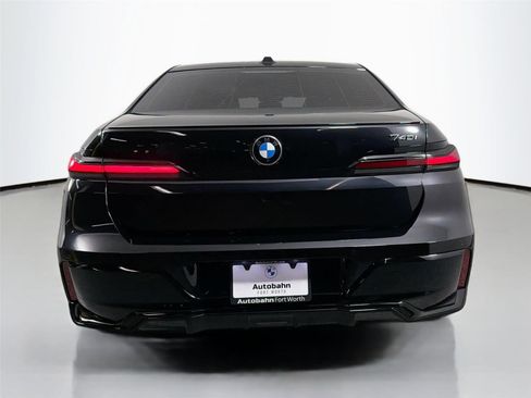 New 2026 BMW 740i RWD image 7
