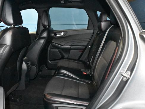 Used 2024 Ford Escape ST-Line w/ Tech Pack #1 FWD image 19