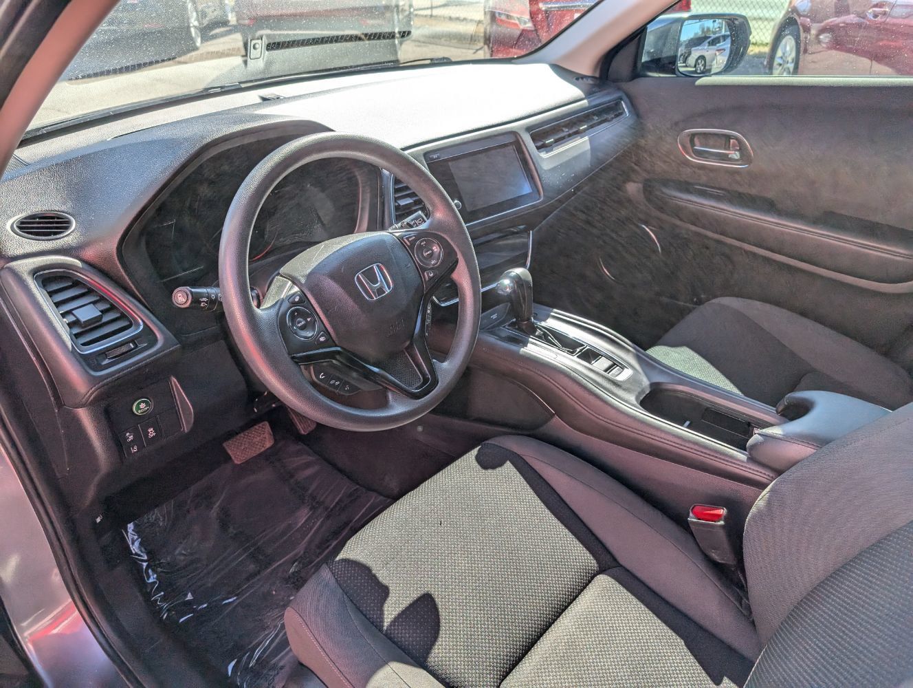 Used 2019 Honda HR-V EX image 12