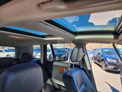 Used 2013 Mercedes-Benz GLK 350 4MATIC image 17