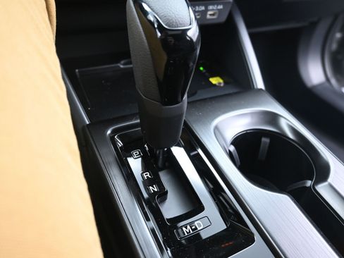 New 2026 Subaru Outback Limited AWD/4WD image 27