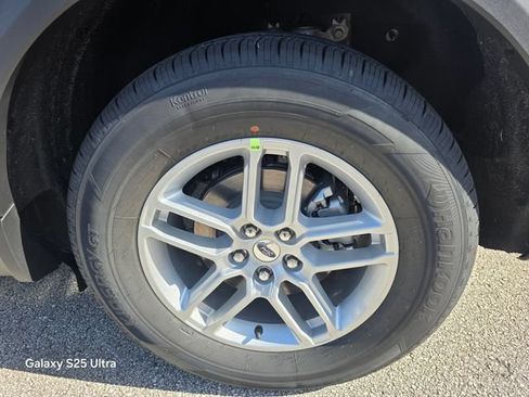 New 2026 Ford Explorer Active RWD image 36