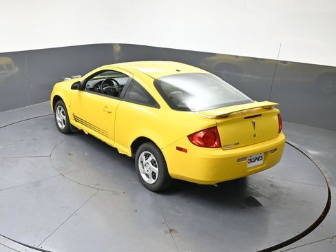 Used 2008 Pontiac G5 FWD image 18