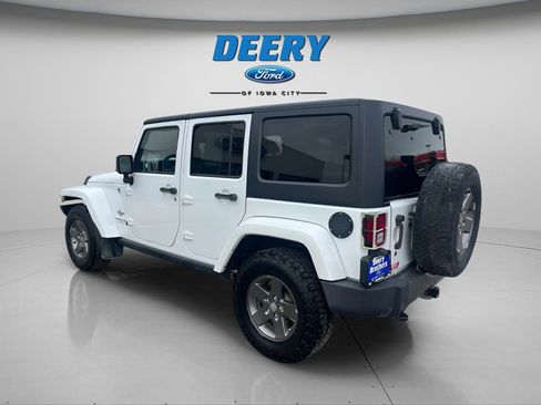 Used 2015 Jeep Wrangler Unlimited Sport AWD/4WD image 5