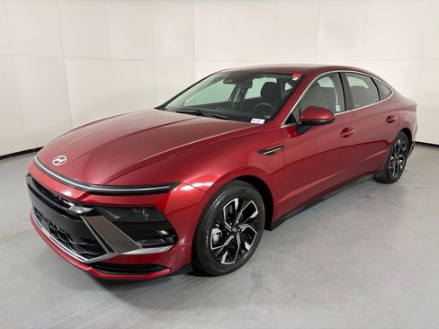 Used 2024 Hyundai Sonata SEL FWD image 5