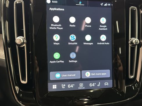 New 2026 Volvo XC40 B5 Ultra w/ Protection Package Premier image 17