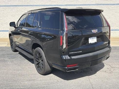 Used 2021 Cadillac Escalade Sport AWD/4WD image 5