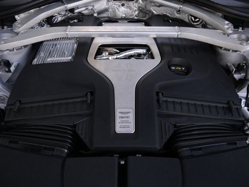 New 2026 Aston Martin DBX 707 image 26