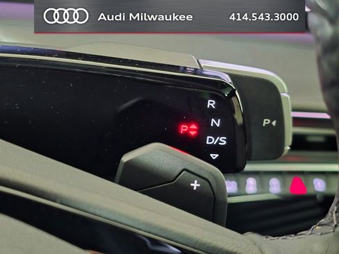 New 2026 Audi Q3 quattro 2.0T AWD/4WD image 35