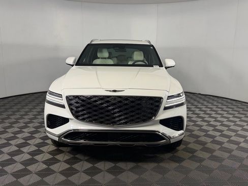 Used 2025 Genesis GV80 3.5T Prestige image 11