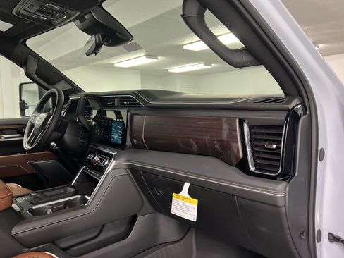 New 2026 GMC Sierra 2500 Denali Ultimate image 67