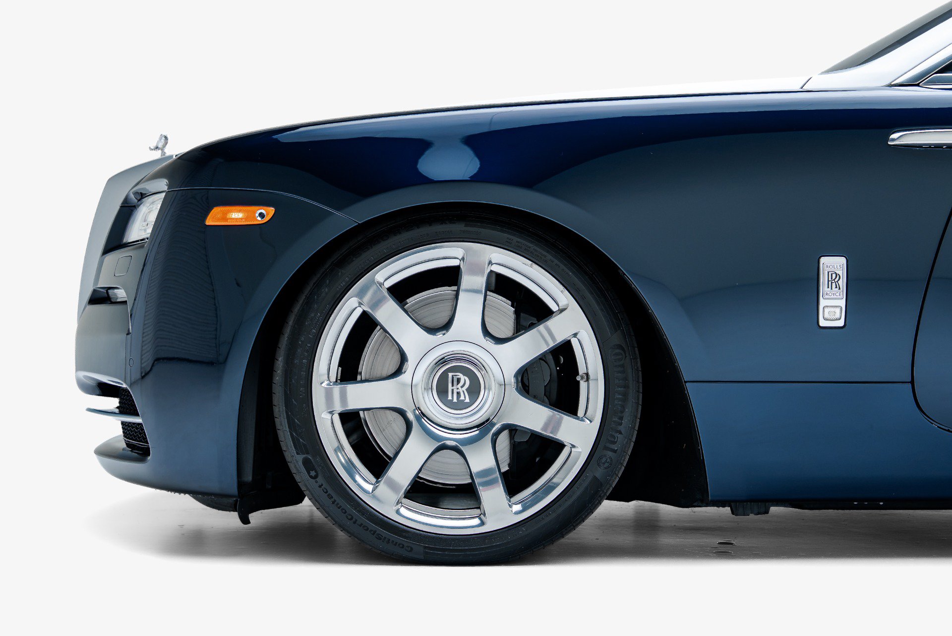 Used 2014 Rolls-Royce Wraith RWD image 18