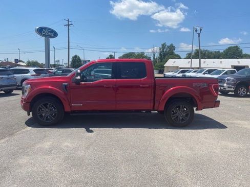 Used 2022 Ford F150 XLT w/ Equipment Group 302A High AWD/4WD image 3