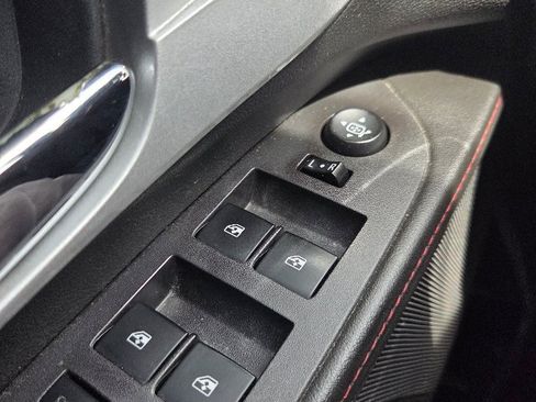 Used 2014 Chevrolet Equinox LT image 21