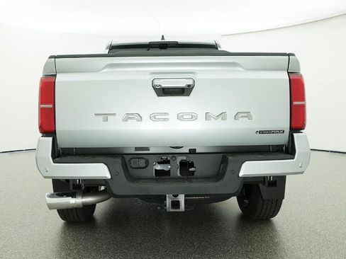 New 2026 Toyota Tacoma Limited AWD/4WD image 18