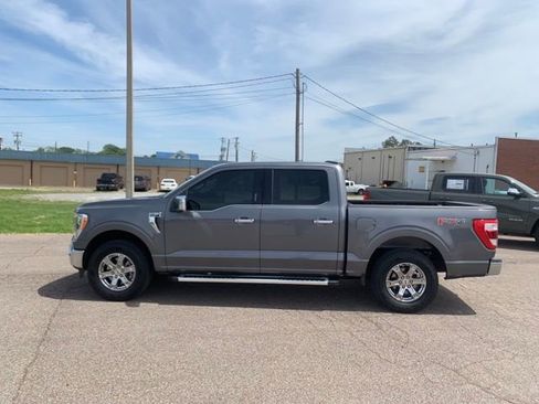 Used 2023 Ford F150 Lariat AWD/4WD image 4