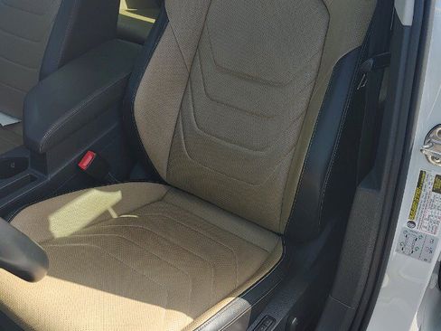 Used 2019 Volkswagen Jetta SEL Premium FWD image 15