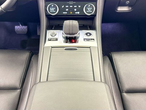 Used 2023 Jaguar F-PACE S AWD/4WD image 12