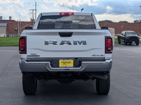 Used 2026 RAM 2500 Big Horn AWD/4WD image 6