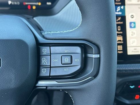 New 2026 Jeep Cherokee Laredo image 26