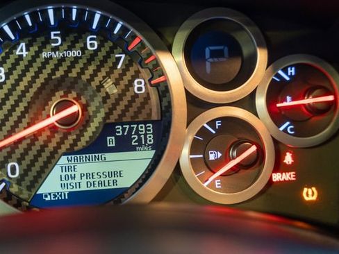 Used 2016 Nissan GT-R Premium image 17