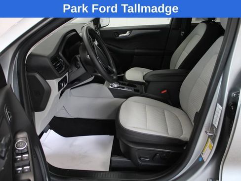 Used 2023 Ford Escape Active w/ Tech Pack #2 AWD/4WD image 14