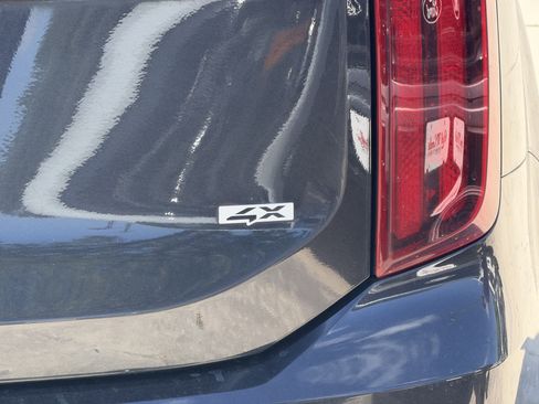 Used 2025 Kia Telluride S AWD/4WD image 7