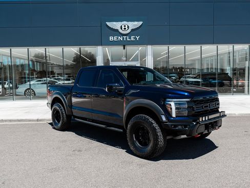 Used 2024 Ford F150 Raptor w/ Equipment Group 803A Raptor R AWD/4WD image 18