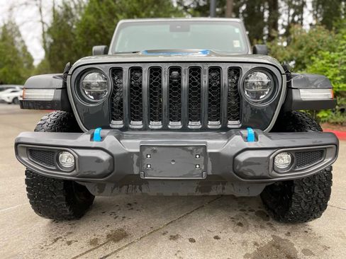 Used 2022 Jeep Wrangler Unlimited Rubicon 4xe w/ Cold Weather Group image 8