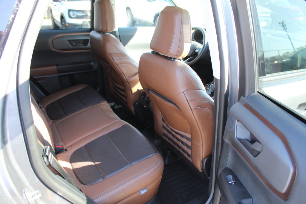 Used 2021 Ford Bronco Sport Badlands w/ Badlands Package AWD/4WD image 14