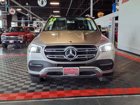 Used 2020 Mercedes-Benz GLE 450 4MATIC image 2