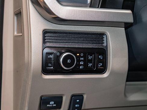 Used 2026 Ford F250 Platinum w/ Platinum Plus Package AWD/4WD image 17