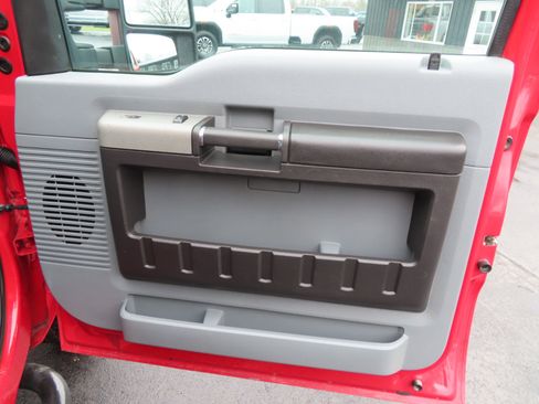 Used 2015 Ford F350 XLT w/ XLT Value Package image 52