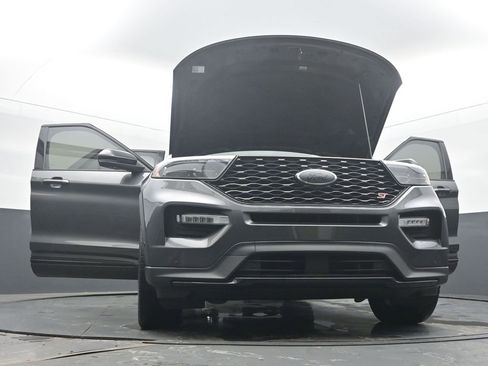 Used 2020 Ford Explorer ST w/ ST Street Pack image 60
