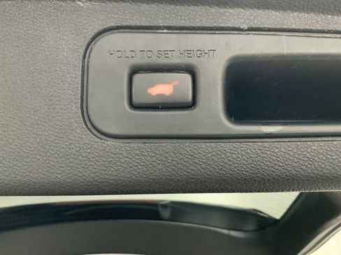 Used 2023 Honda Odyssey Touring image 9