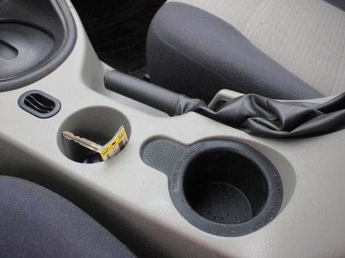 Used 2003 Ford Mustang Coupe RWD image 13