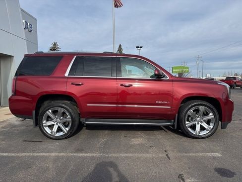 Used 2016 GMC Yukon Denali w/ Open Road Package image 12