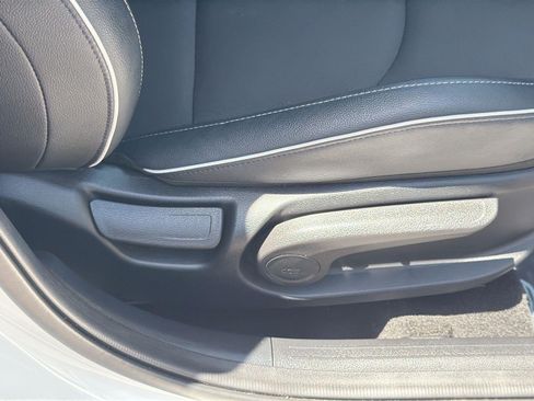 Used 2024 Kia Forte GT-Line w/ GT-Line Premium Package FWD image 33