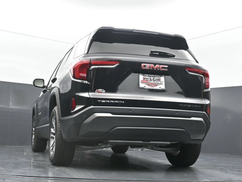 Used 2026 GMC Terrain Elevation FWD image 38
