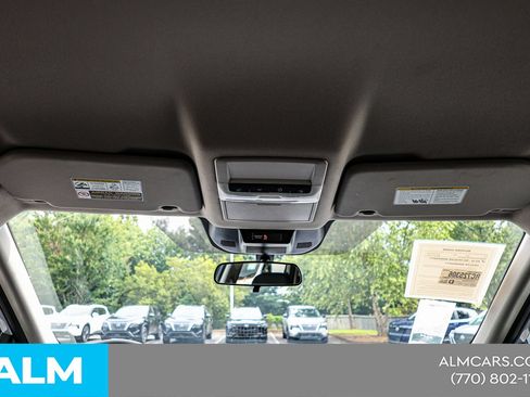 Used 2024 Nissan Rogue S FWD image 44