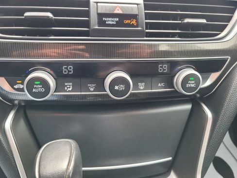 Used 2022 Honda Accord Sport image 27