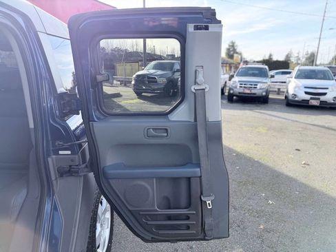 Used 2003 Honda Element EX image 16