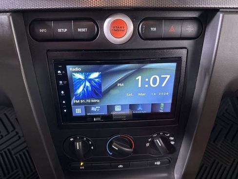 Used 2006 Ford Mustang GT Premium image 14