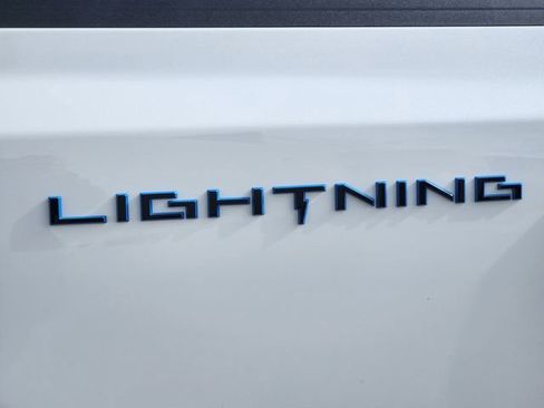 Used 2023 Ford F150 Lightning Lariat w/ Equipment Group 511A High image 20